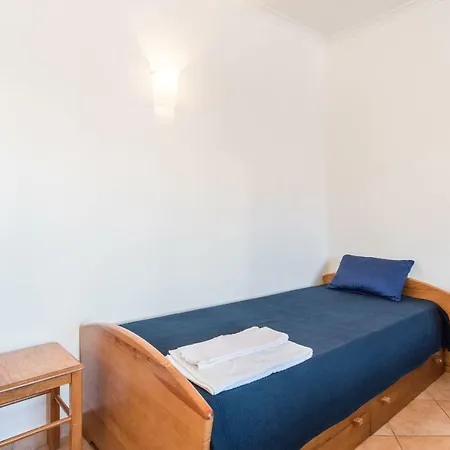 Lovelystay - Prainha Sea View + Pool