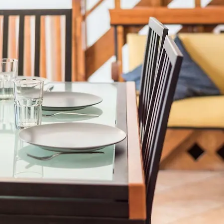 Lovelystay - Prainha Sea View + Pool شقة ألفور