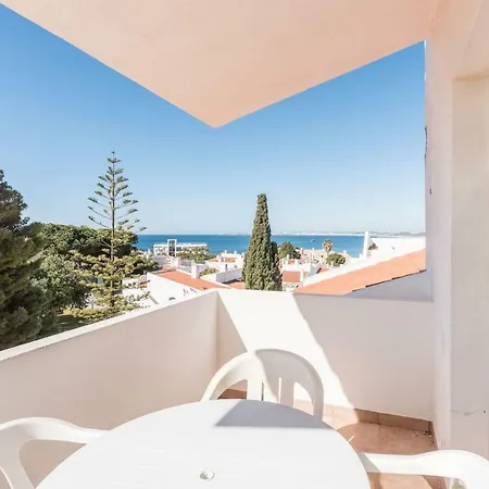 شقة Lovelystay - Prainha Sea View + Pool *